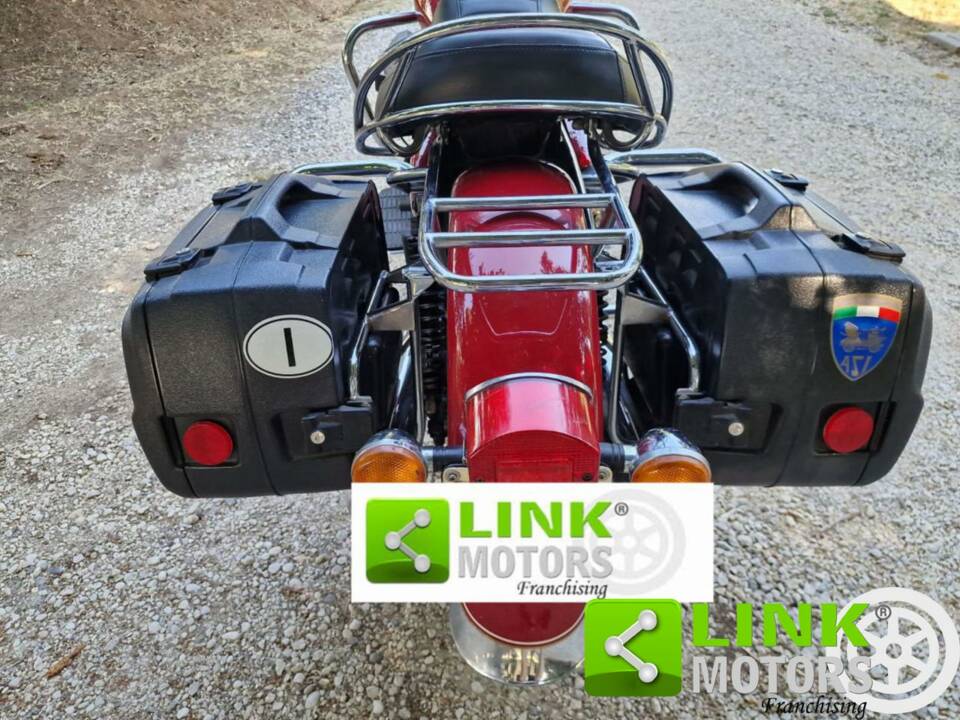 Immagine 3/10 di Moto Guzzi DUMMY (1982)