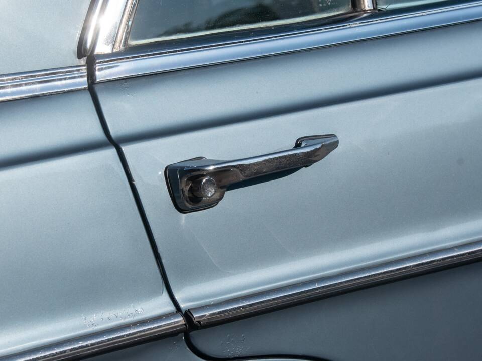 Bild 10/32 von Mercedes-Benz 300 SEL 6.3 (1972)