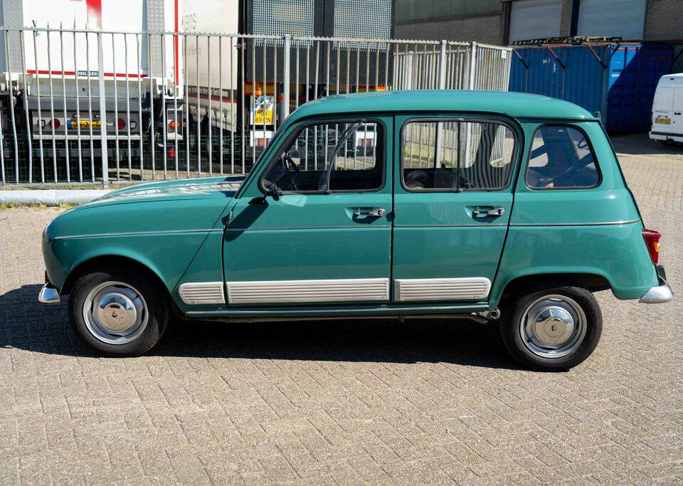 Bild 3/8 von Renault R 4 TL (1980)