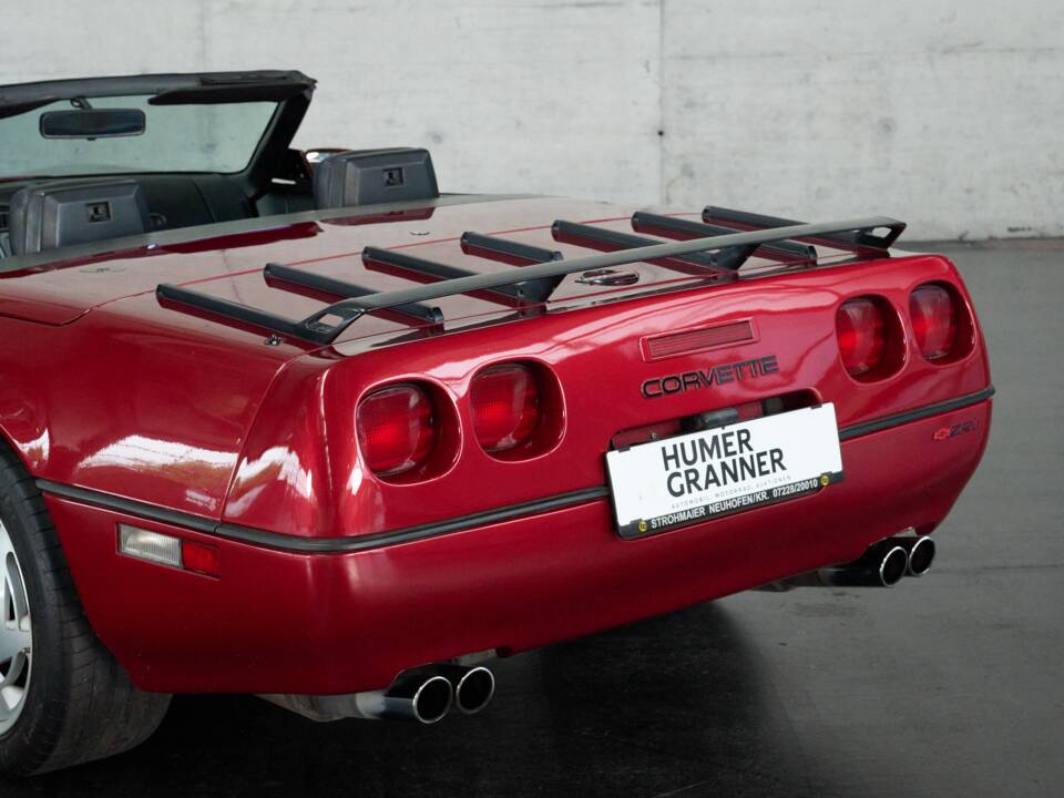 Imagen 11/50 de Chevrolet Corvette Convertible (1990)