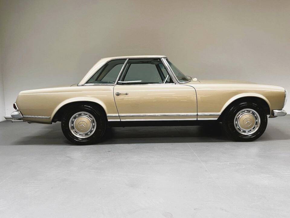 Imagen 3/15 de Mercedes-Benz 250 SL (1967)
