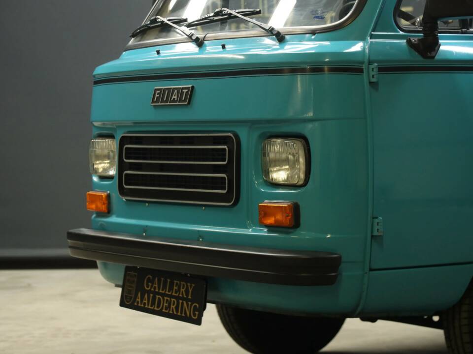 Image 11/50 of FIAT 900E (1980)