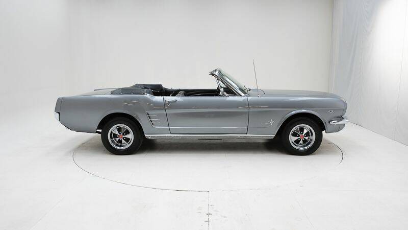 Image 9/15 of Ford Mustang 390 GTA (1966)