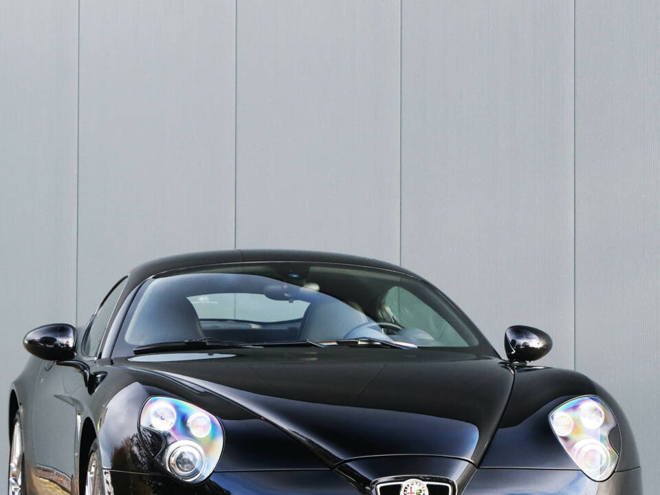 Image 14/58 of Alfa Romeo 8C Competizione (2008)