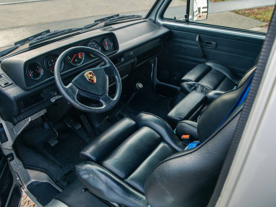 Bild 20/28 von Volkswagen T3 Kastenwagen 2.0 (1982)