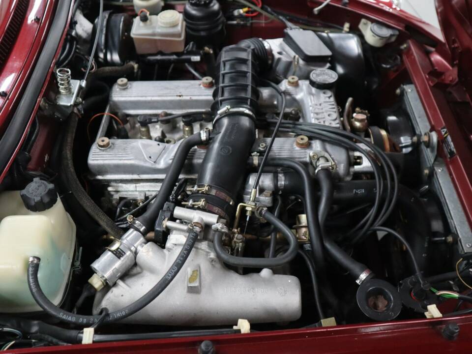 Image 44/58 de Alfa Romeo 2.0 Spider (1992)