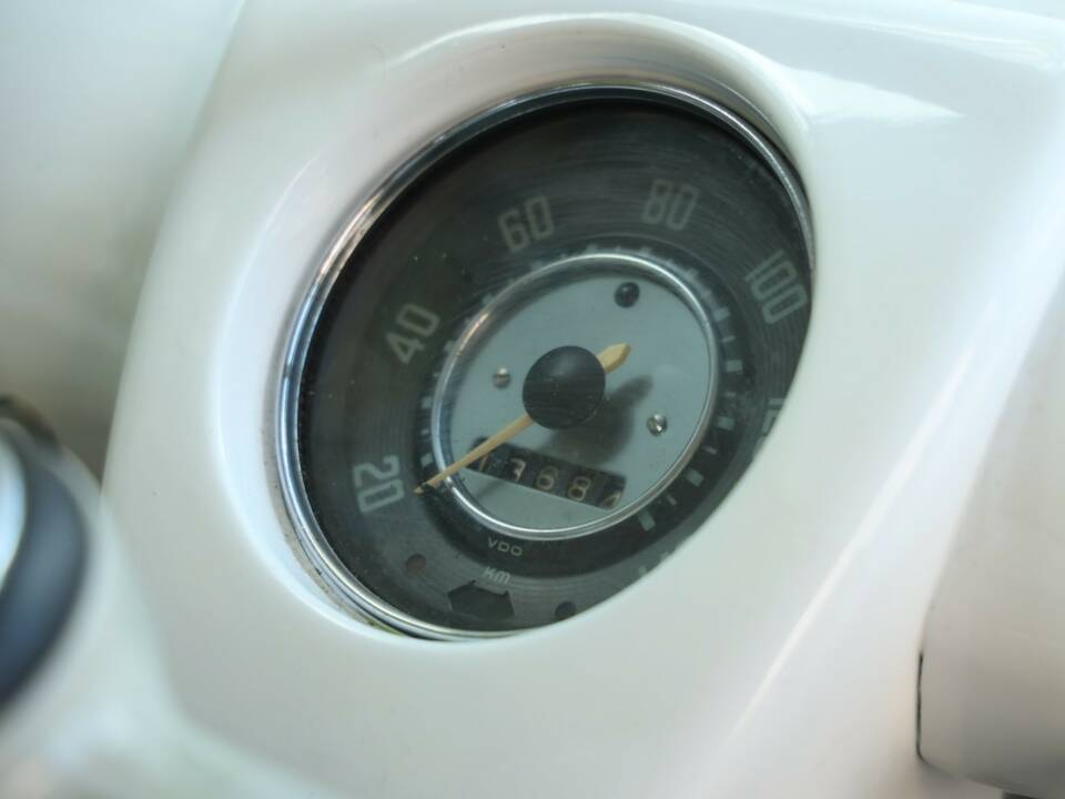 Image 7/50 of Volkswagen T1 Kombi (1958)
