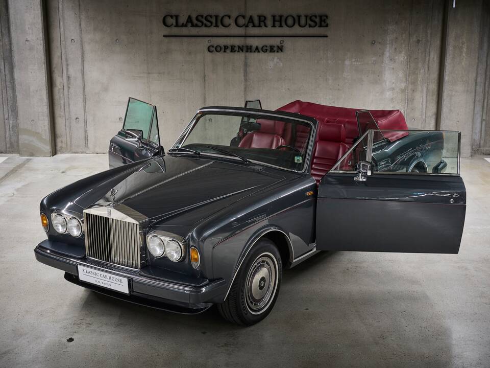 Imagen 14/100 de Rolls-Royce Corniche IV (1995)