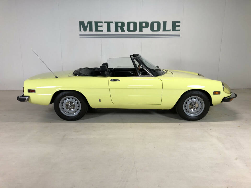 Bild 3/26 von Alfa Romeo 2000 Spider Veloce (1973)