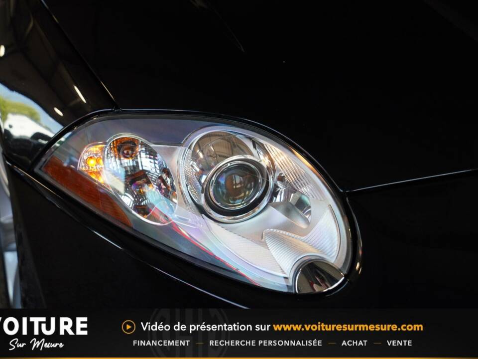 Image 12/37 of Jaguar XK 4.2 (2006)