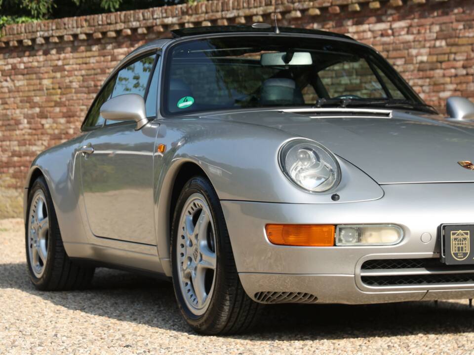 Imagen 45/50 de Porsche 911 Carrera (1996)