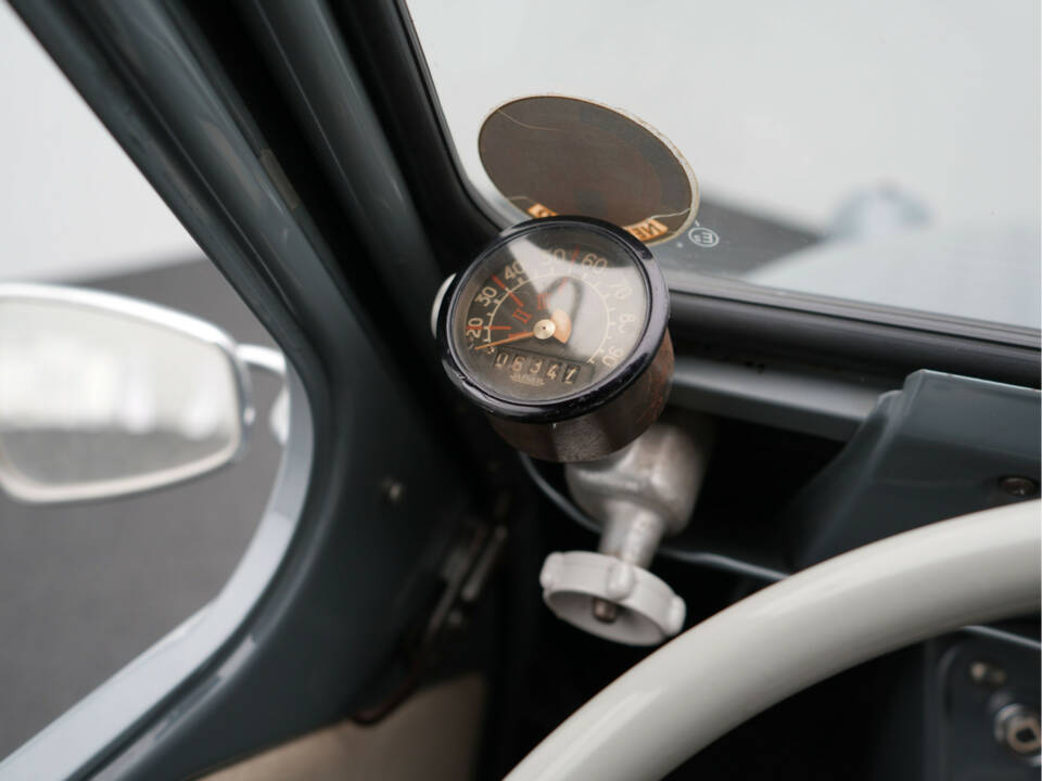 Image 18/28 de Citroën 2 CV  AZL (1958)