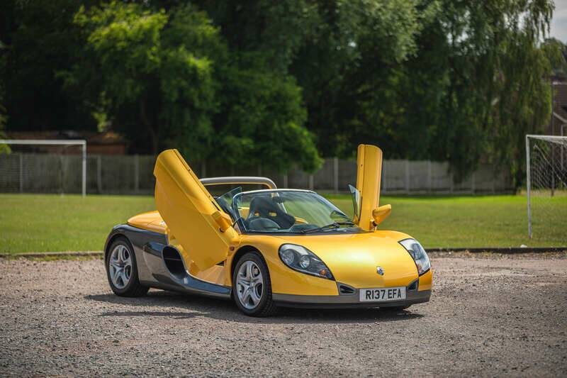 Image 11/34 of Renault Sport Spider (1998)