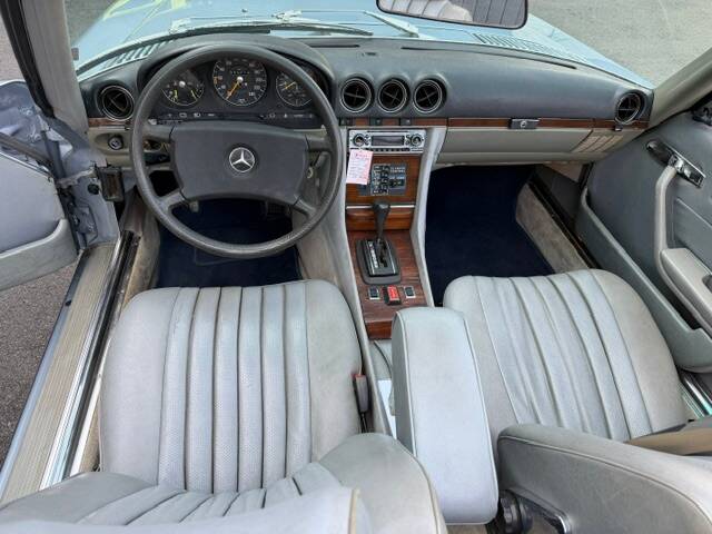 Image 13/27 de Mercedes-Benz 450 SL (1980)