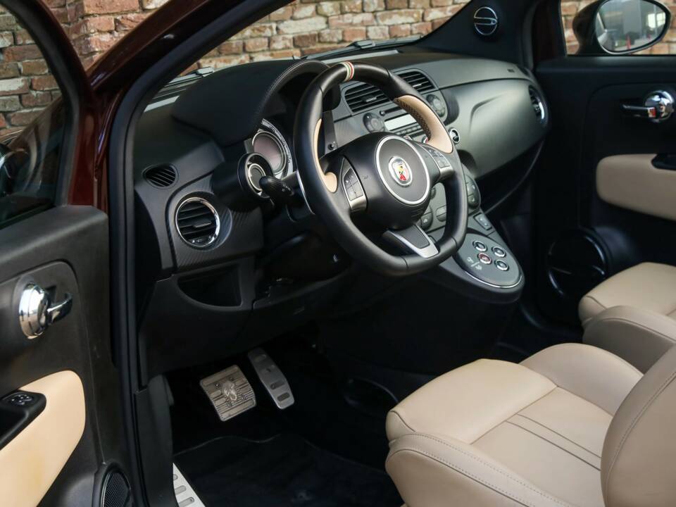Imagen 24/50 de Abarth 695 "Edizione Maserati" (2013)