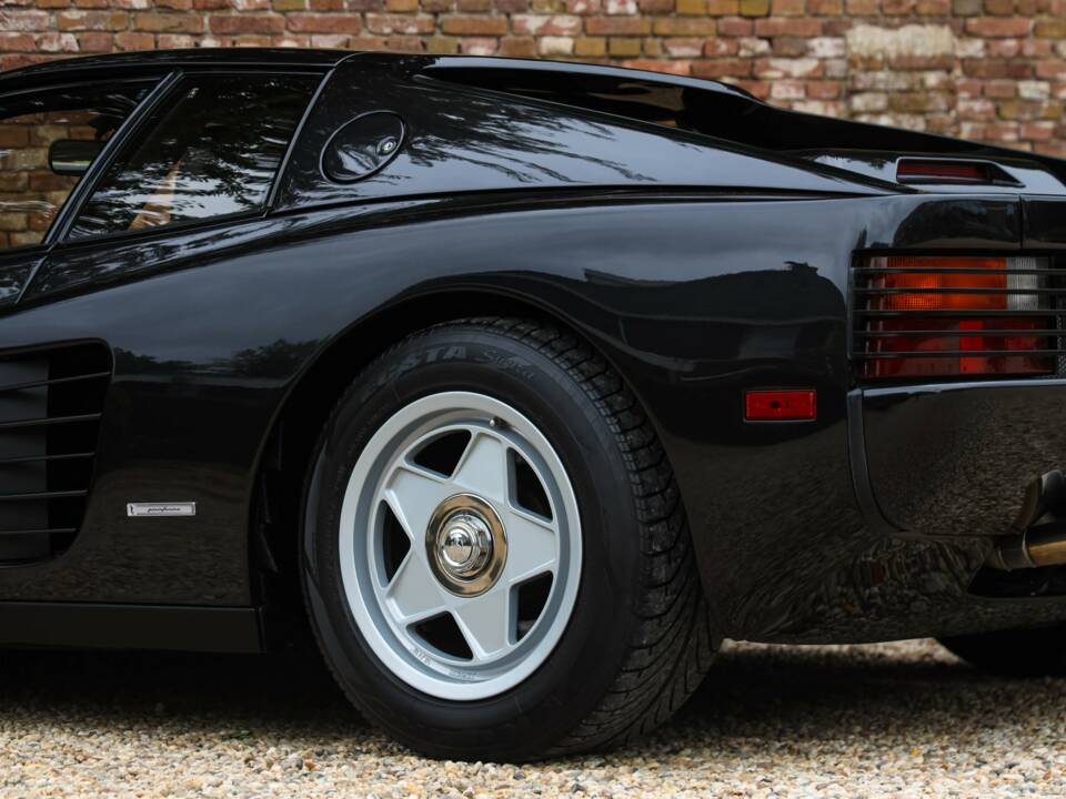 Immagine 42/50 di Ferrari Testarossa (1987)