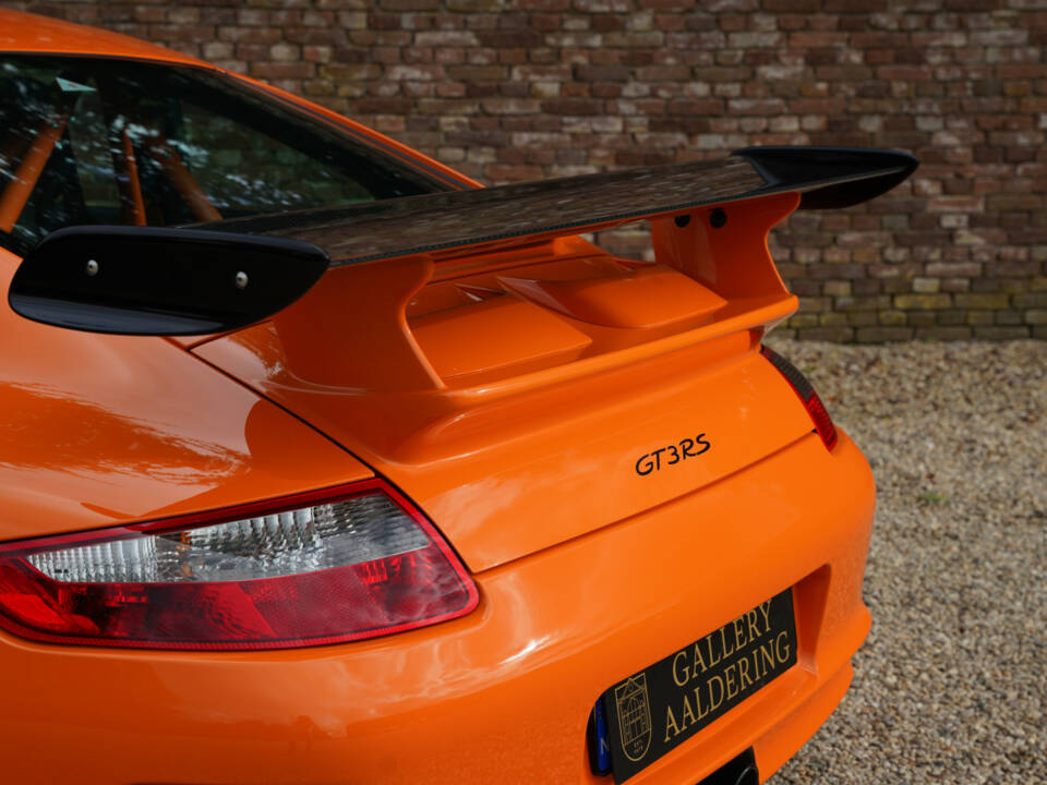 Bild 20/50 von Porsche 911 GT3 RS (2008)