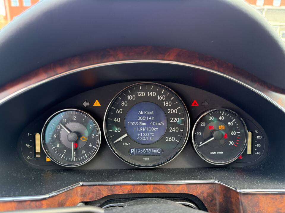 Bild 16/51 von Mercedes-Benz CLS 350 (2005)