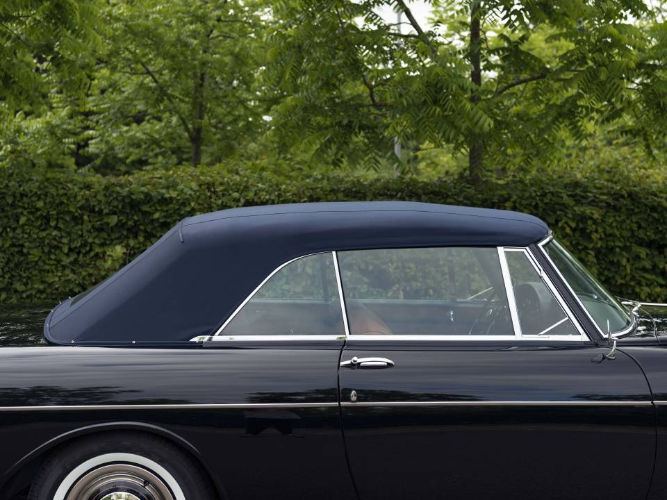Immagine 10/32 di Rolls-Royce Silver Cloud III &quot;Chinese Eyes&quot; (1965)
