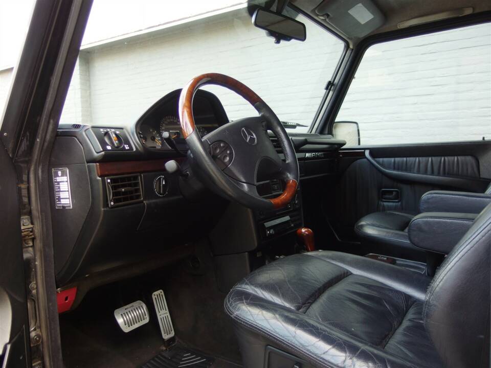 Bild 35/97 von Mercedes-Benz G 55 AMG (lang) (2000)