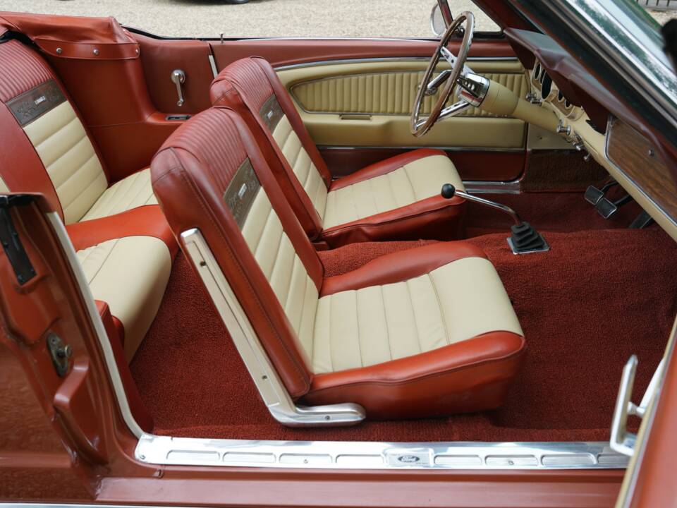 Bild 31/50 von Ford Mustang 289 (1966)