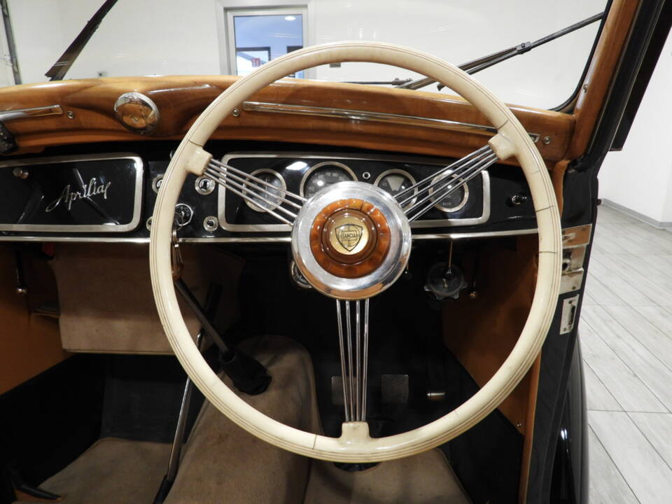 Image 26/51 of Lancia Aprilia (1937)