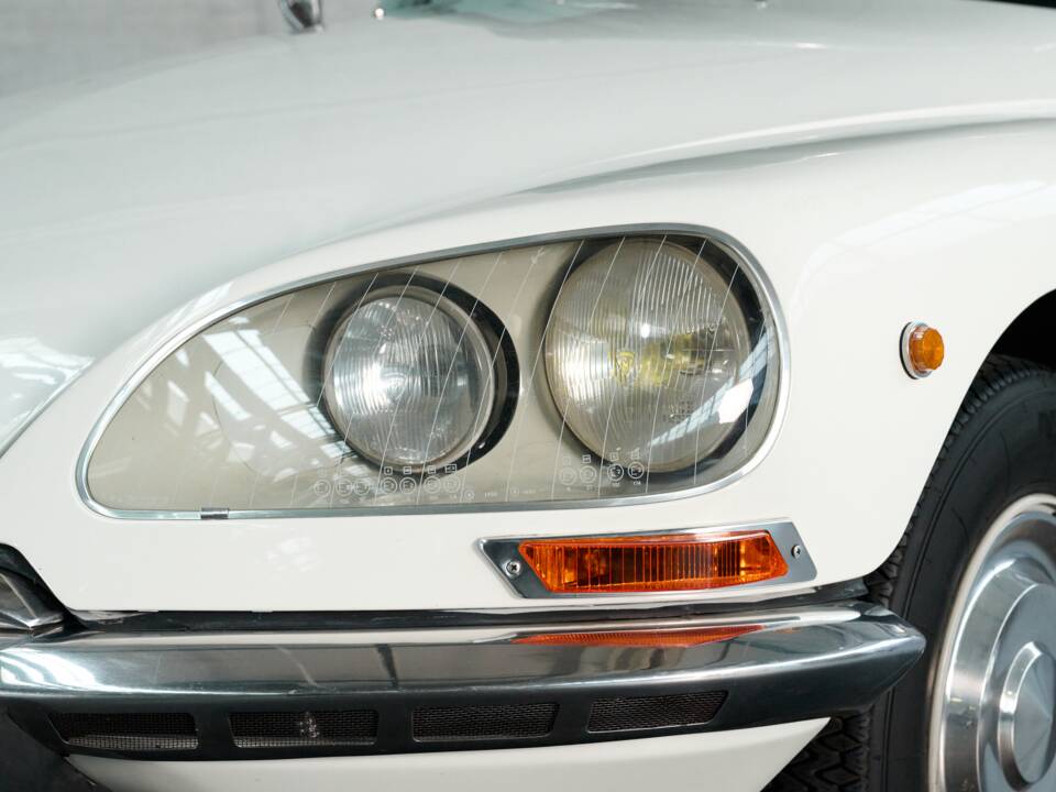 Bild 7/50 von Citroën DS 23 Pallas IE (1974)
