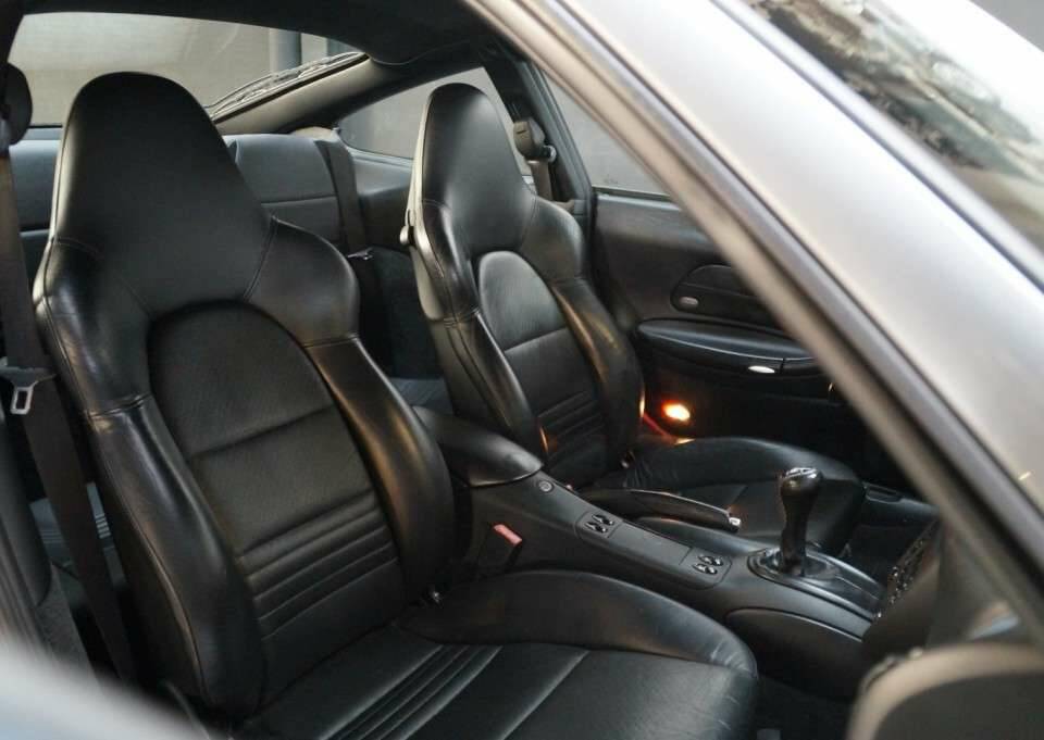 Afbeelding 50/50 van Porsche 911 Carrera (2001)