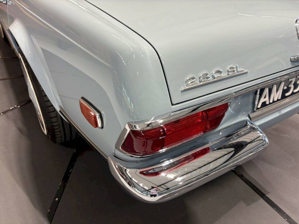 Image 19/36 de Mercedes-Benz 280 SL (1969)
