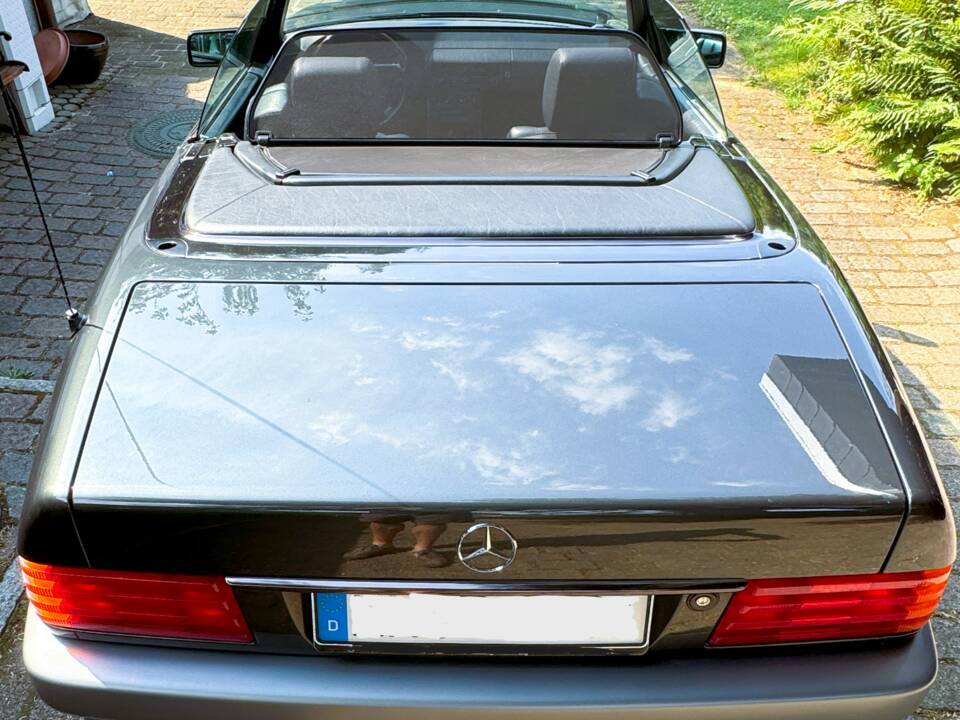 Imagen 5/10 de Mercedes-Benz 300 SL (1992)