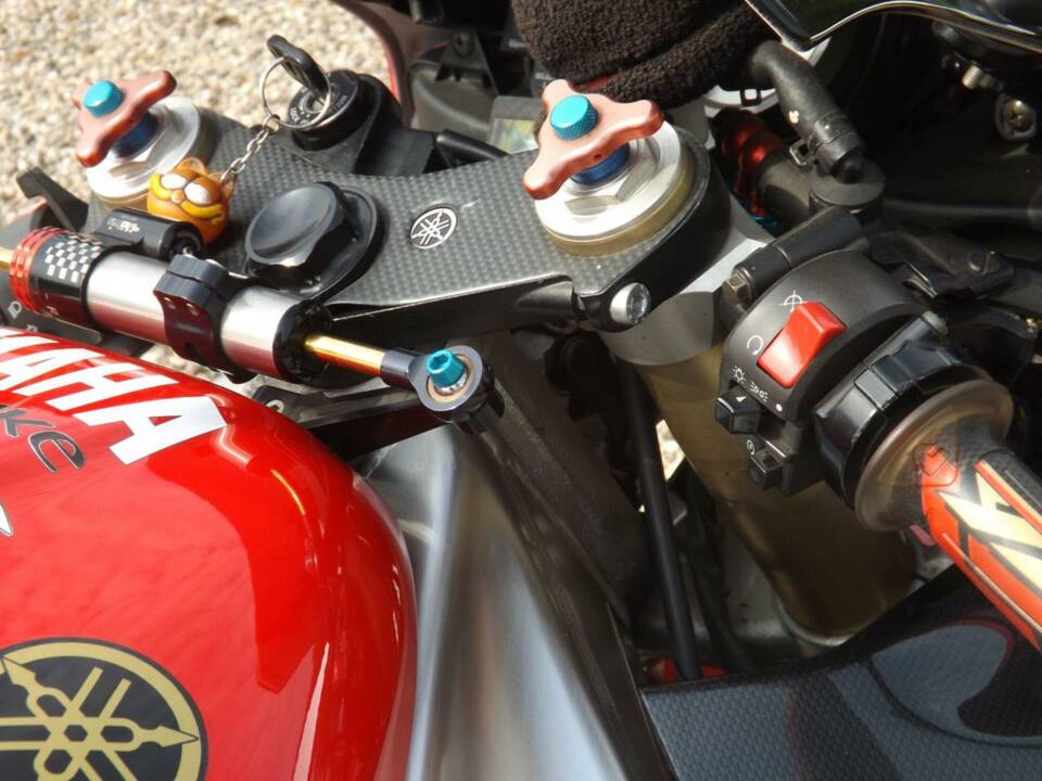 Afbeelding 23/50 van Yamaha YZF 1000 R1 (1998)