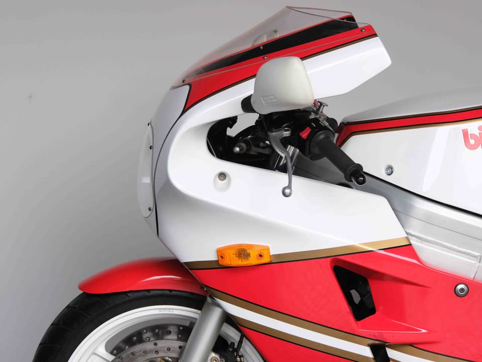 Image 53/95 of Bimota YB6 (1990)