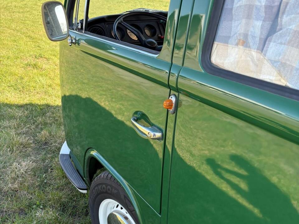 Bild 7/21 von Volkswagen T2b Westfalia (1972)