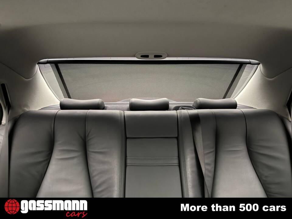 Image 15/15 de Mercedes-Benz S 500 (2002)