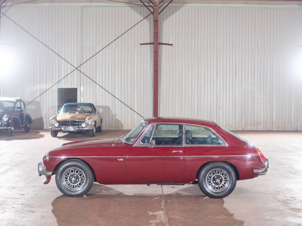 Immagine 15/29 di MG MGB GT V8 (1974)