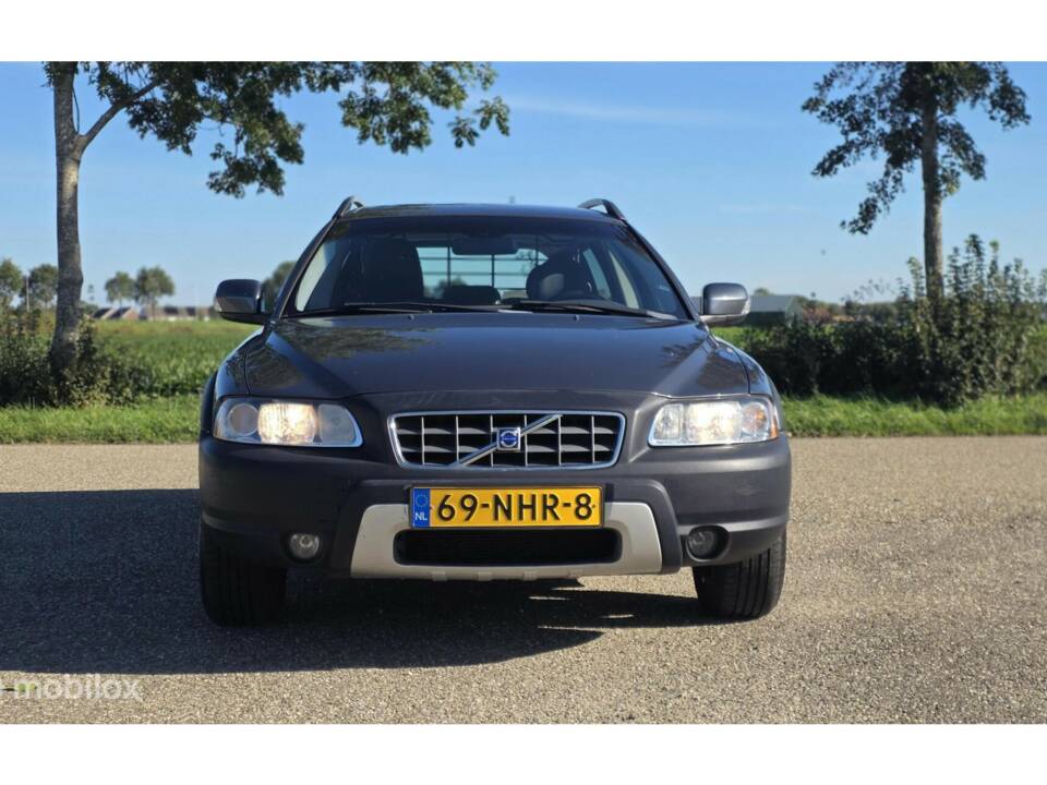 Bild 6/34 von Volvo XC70 2.5T AWD (2006)