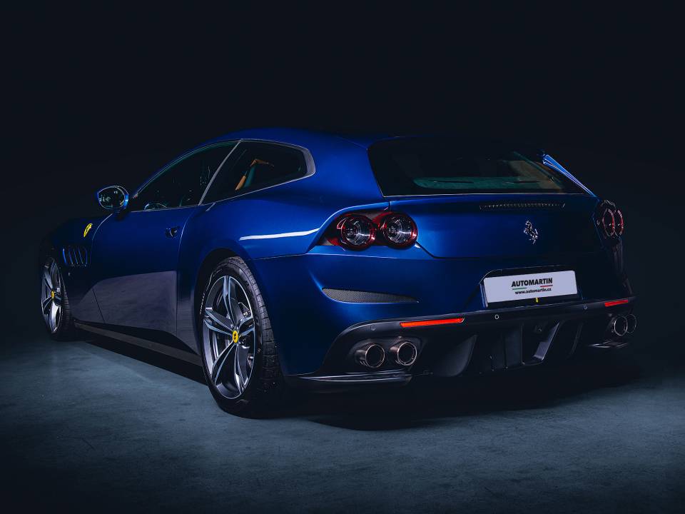 Bild 3/50 von Ferrari GTC4Lusso (2021)