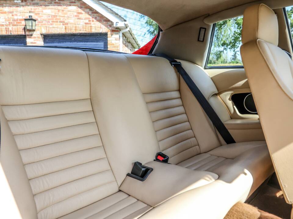 Image 34/43 of Jaguar XJS 5.3 V12 (1988)