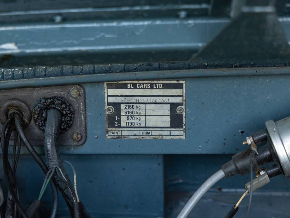 Bild 15/50 von Land Rover 88 (1980)