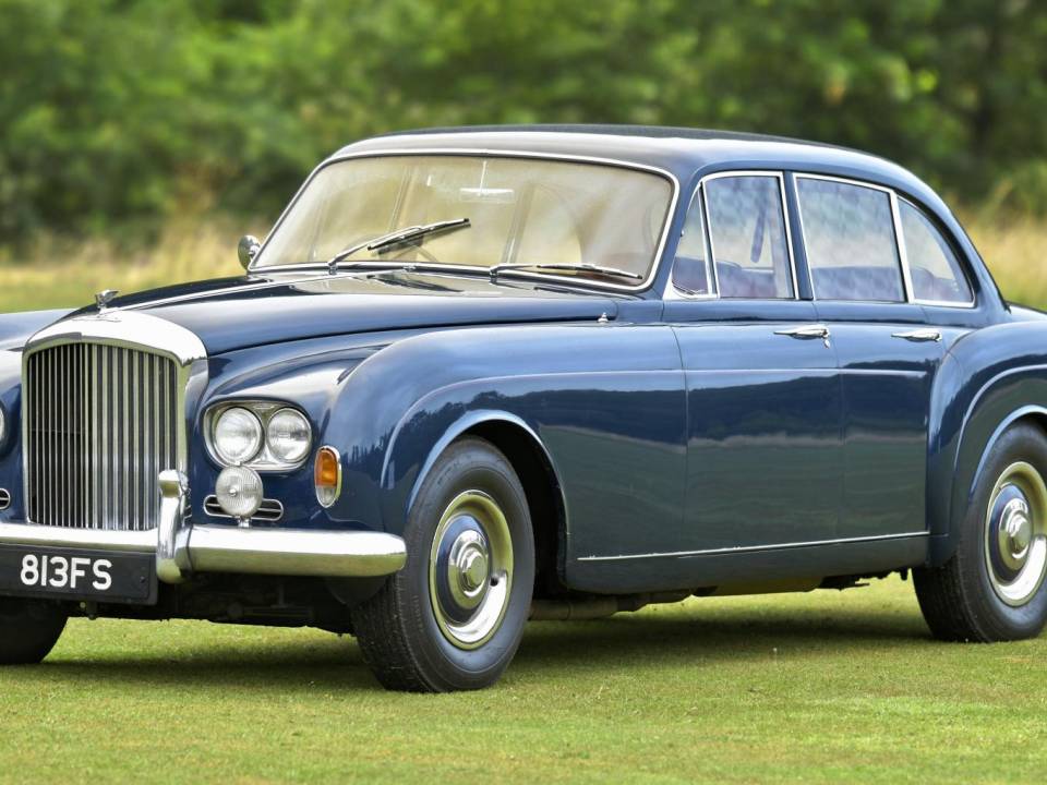 Immagine 6/50 di Bentley S 2 Continental Flying Spur (1962)