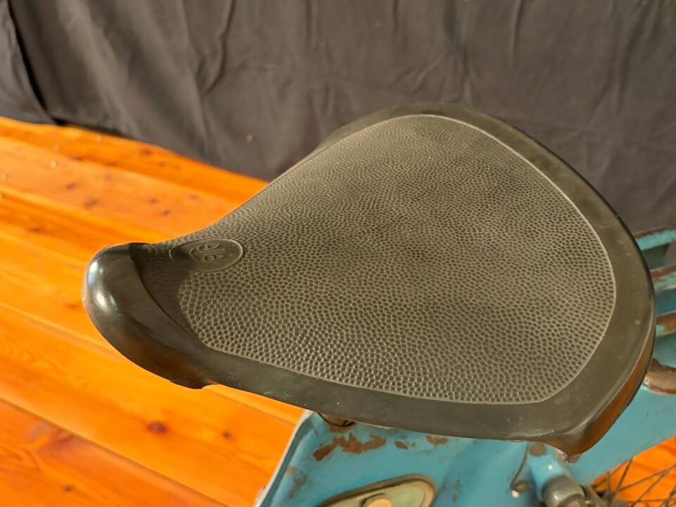 Image 10/17 of HMW 50 (1960)