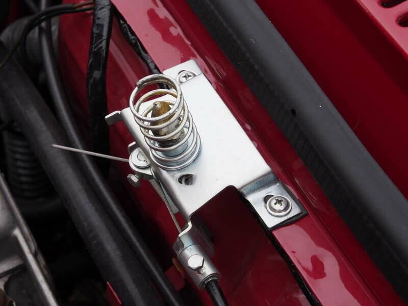 Image 28/49 of Alfa Romeo Giulia 1600 GT Junior (1976)