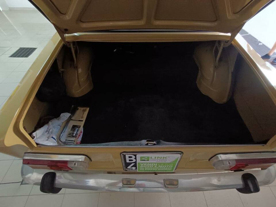 Immagine 38/50 di Alfa Romeo Giulia Nuova Super 1300 (1975)