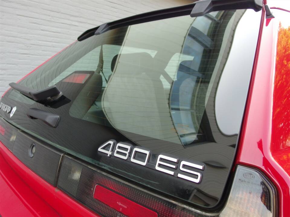 Image 25/93 de Volvo 480 ES (1995)