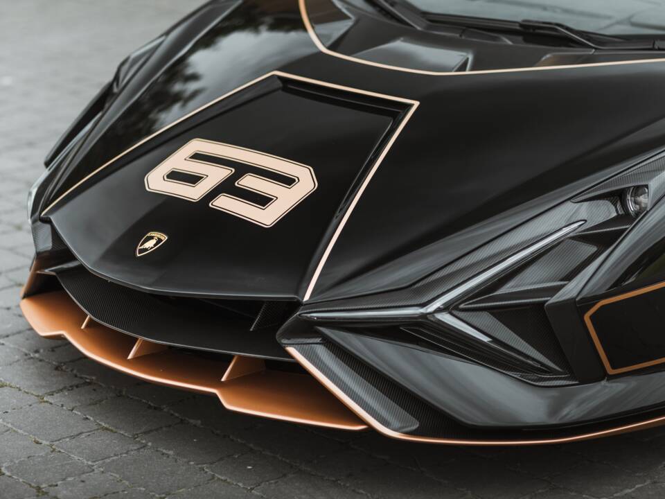 Image 5/68 of Lamborghini Sián FKP 37 (2021)