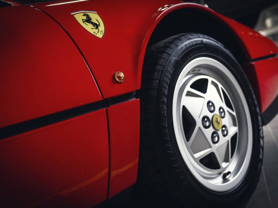 Bild 5/15 von Ferrari 328 GTS (1988)