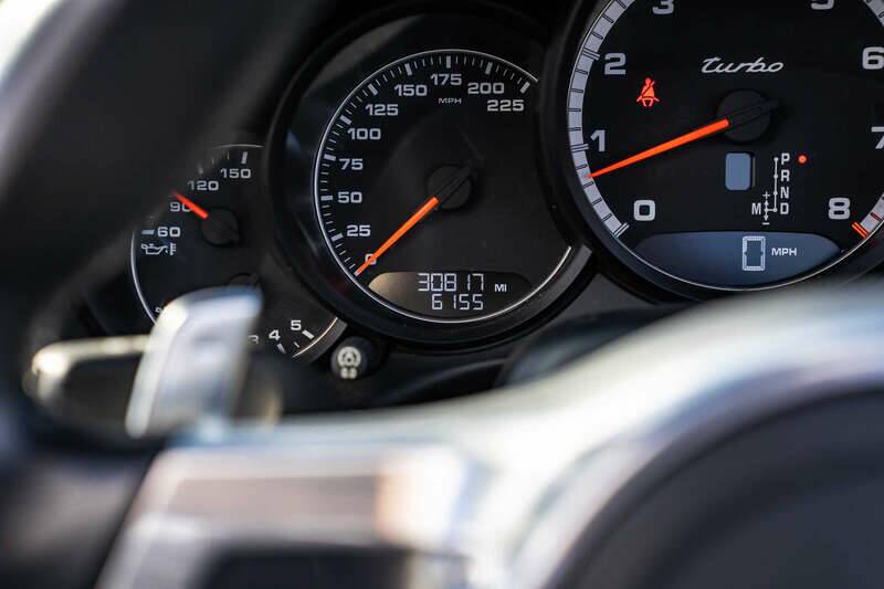 Immagine 48/50 di Porsche 911 Turbo (2015)
