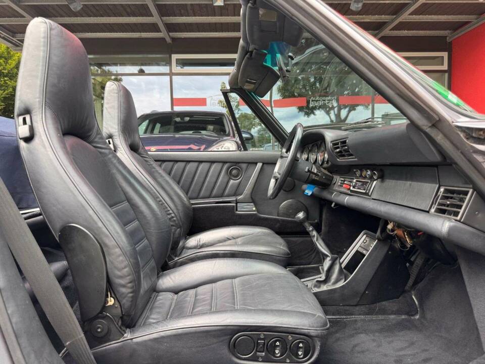 Afbeelding 4/7 van Porsche 911 Carrera 3.2 (1989)