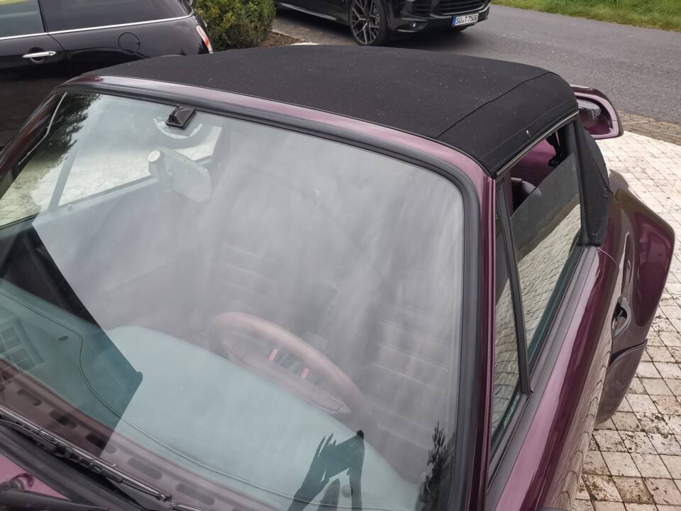 Image 42/51 of Porsche 911 Carrera 2 (WTL) (1990)