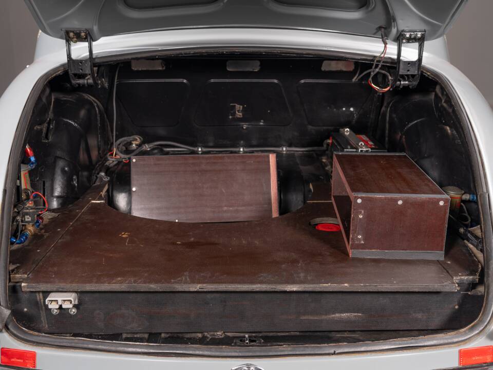 Bild 28/37 von Jaguar 3,4 Liter (1958)